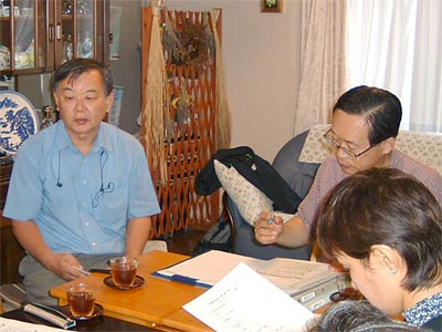 -古賀代表 馬場さん 辻さん- だんだん話しに熱が入ります。